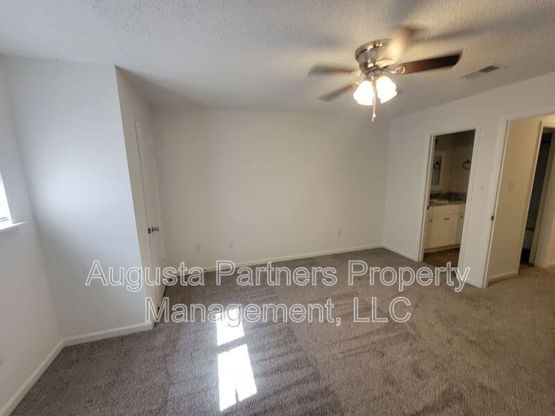 Augusta Condo: 777 Stevens Creek Road