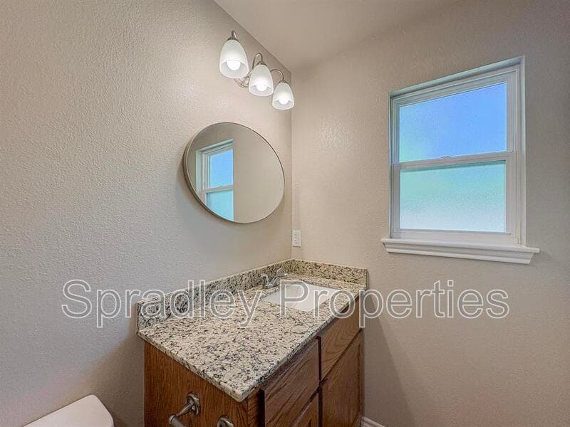Nolanville Townhome: 502B N 3rd St
