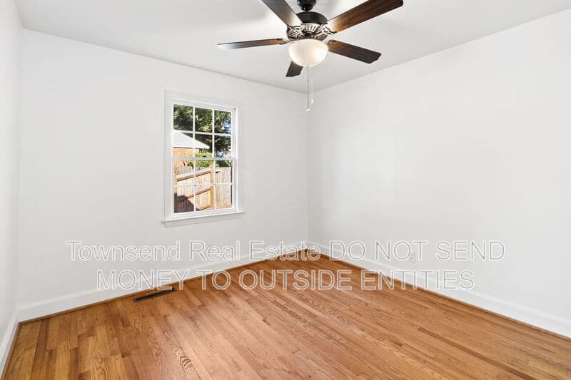 Fayetteville House: 315 Fairfield Dr.