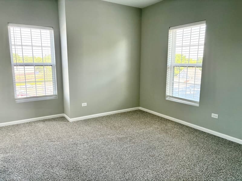 Huntley Condo: 11808 W Coral St