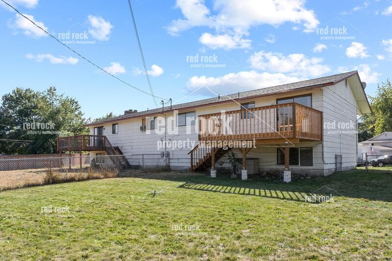 Spokane Valley Condo: 2724 North Perrine Court - 1