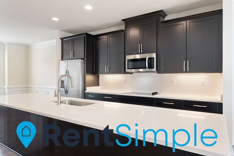 Manassas Townhome: 10520 Ratcliffe Trail