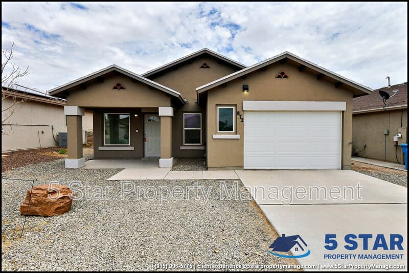 El Paso House: 872 Colbert Shapleigh Place !!