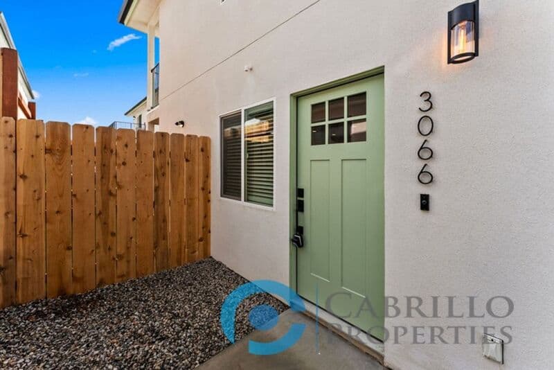 San Diego Condo: 3066 46th Street