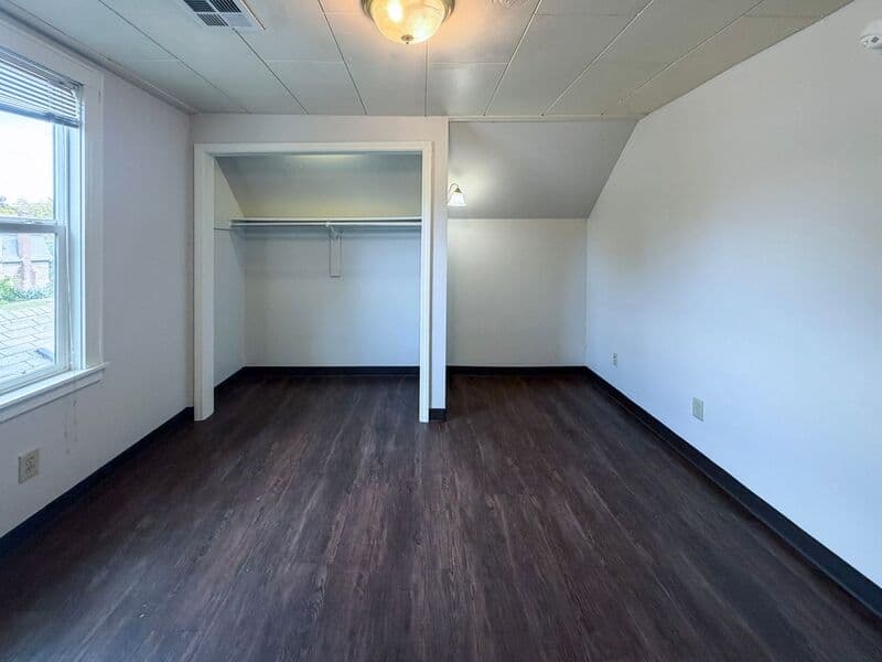 Eugene Condo: 1273 Patterson Alley