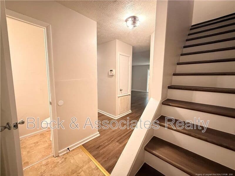 Fayetteville House: 1416 Tangora Lane