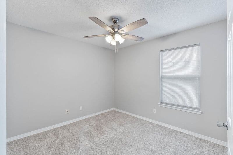 Crestview House: 3014 La Salle Court