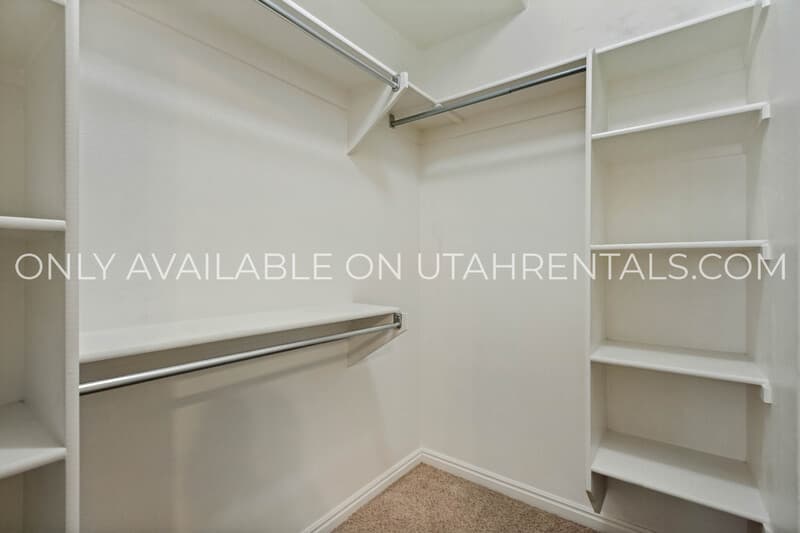 Provo Condo: 1043 Canyon Meadow Dr
