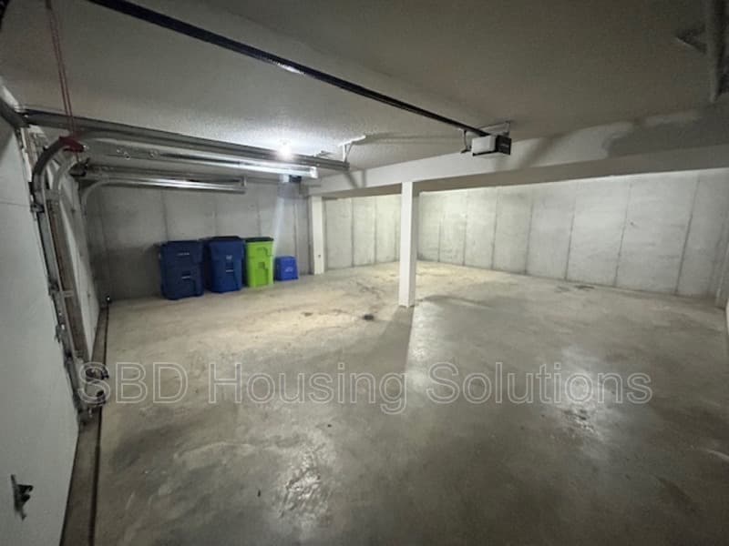 Blue Springs House: 8901 SW 8th St