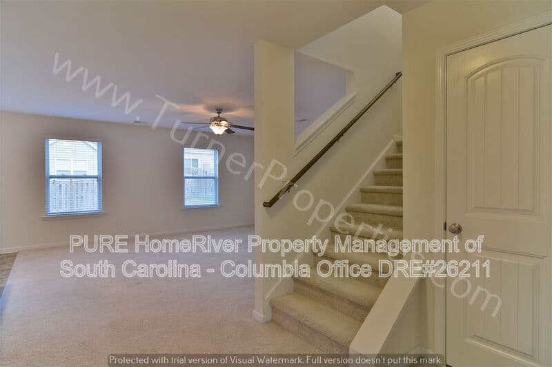 Chapin House: 162 Whispering Oak Ln