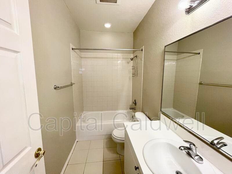 Tampa Condo: 2002 E 5th Ave #303
