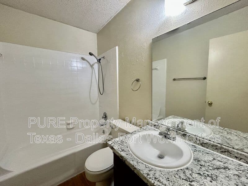 Arlington House: 3502 Littlestone Drive