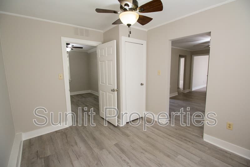 Athens House: 2590 Danielsville Rd