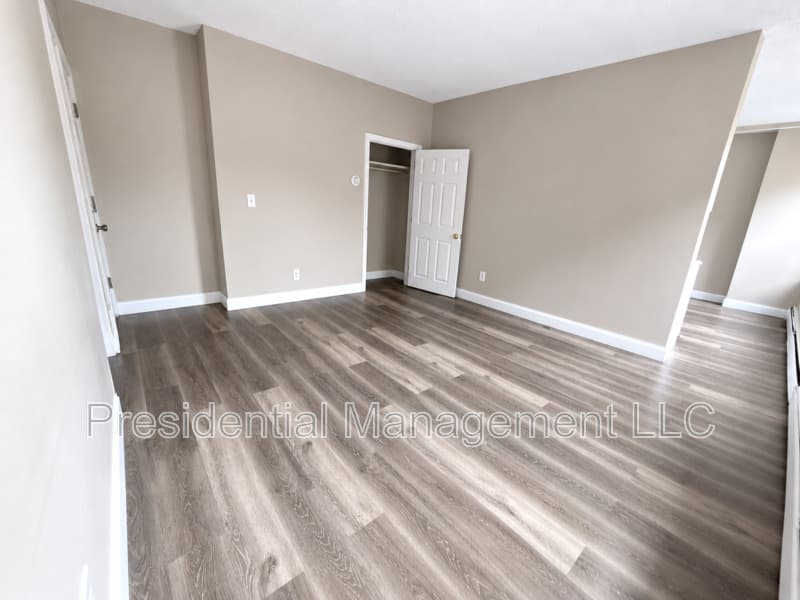Hartford Condo: 258 Lawrence St