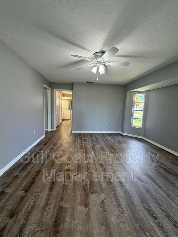 Rotonda West House: 58 Sportsman Lane
