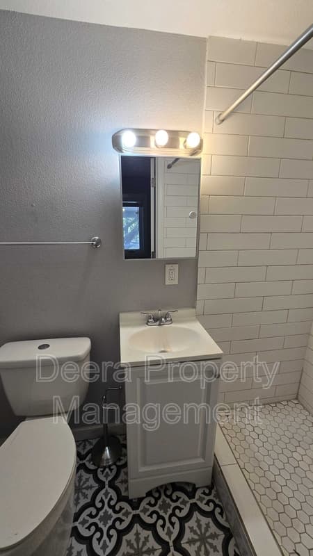 Kansas City House: 520 Sandusky Avenue