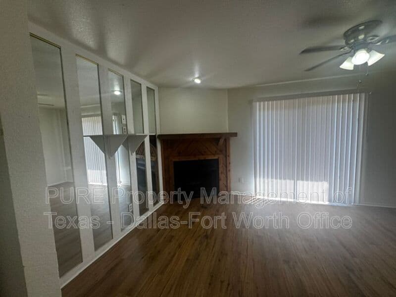 Granbury Condo: 6321 Kelly Drive