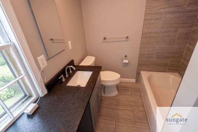 Baltimore House: 7023 Concord Rd