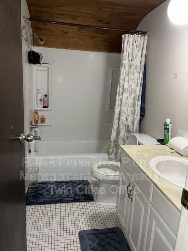 Burnsville Condo: 12848 Nicollet Ave