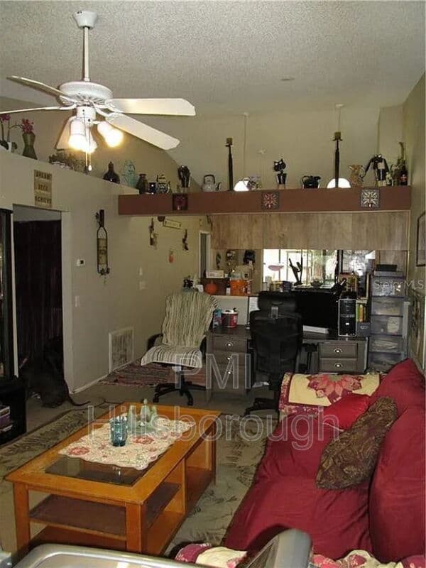 Brandon House: 914 Burlwood Street