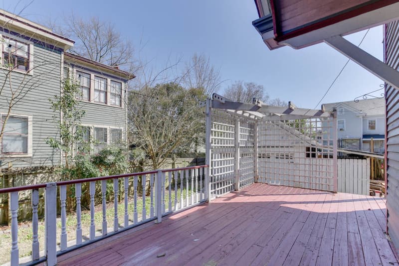Portsmouth House: 1051 Naval Ave