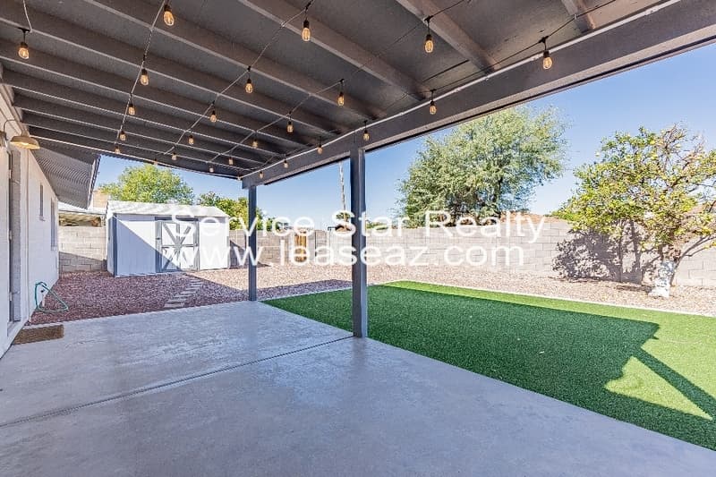 Tempe House: 2514 E Pebble Beach Dr