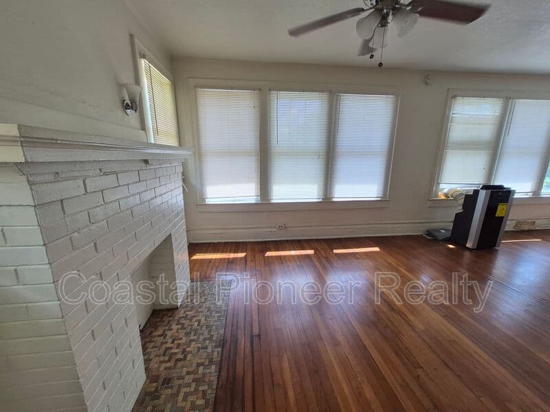 Tampa Condo: 4015 N Seminole Ave