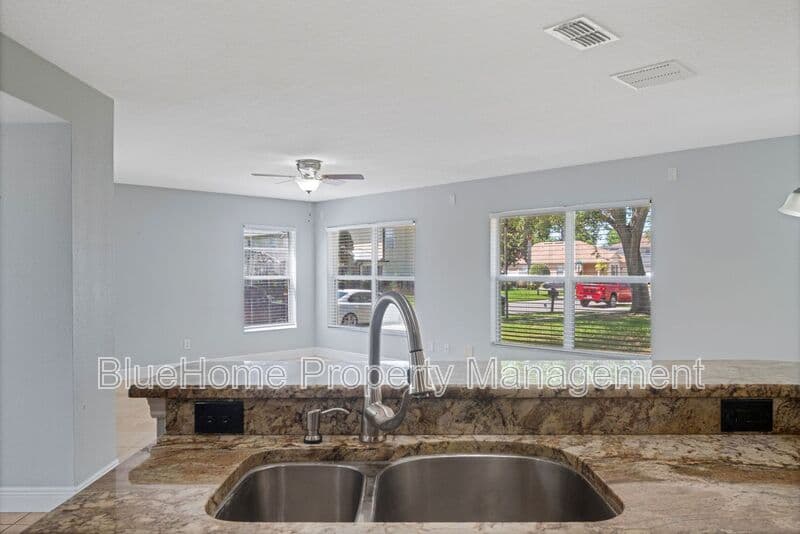 Orlando House: 15347 Galbi Drive
