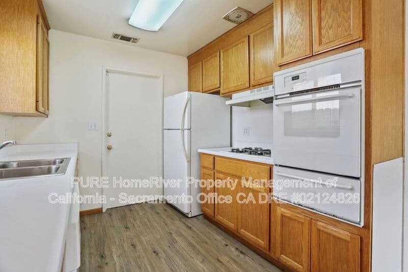 Sacramento House: 3500 65th Street