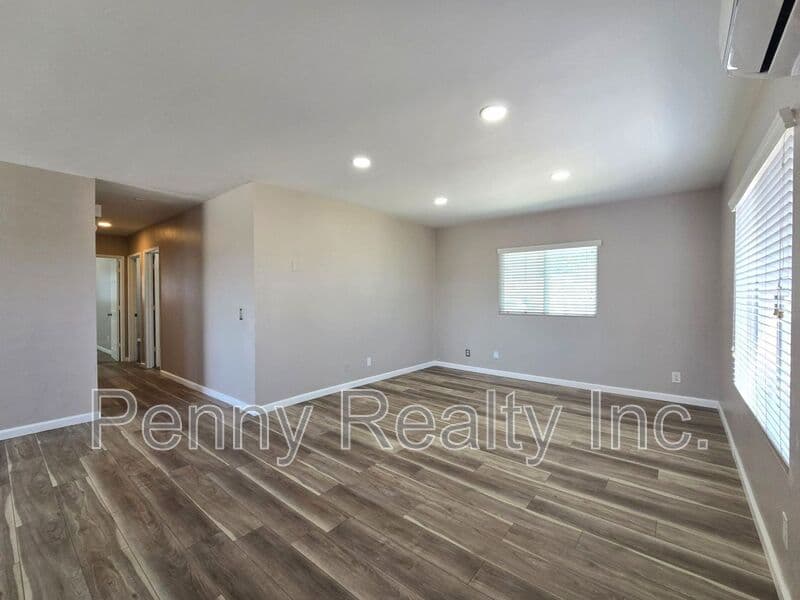 Lemon Grove House: 8237 Vernier Dr.