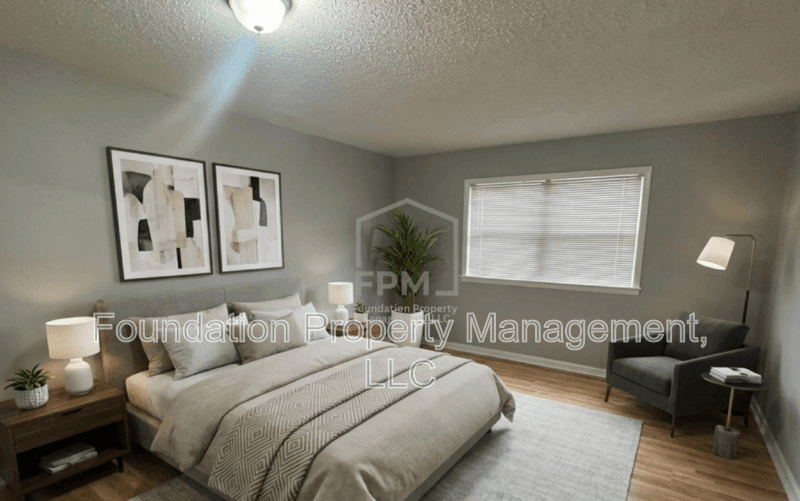 Memphis Condo: 34 North Idlewild Street