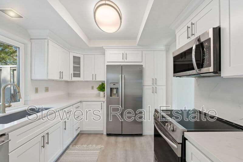 Concord Townhome: 4430 Eagle Peak Rd