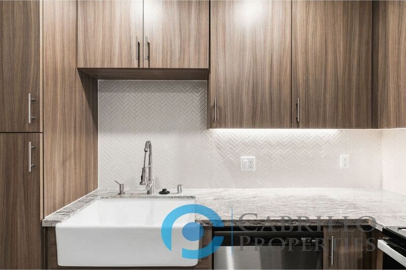 San Diego Condo: 3093 Broadway