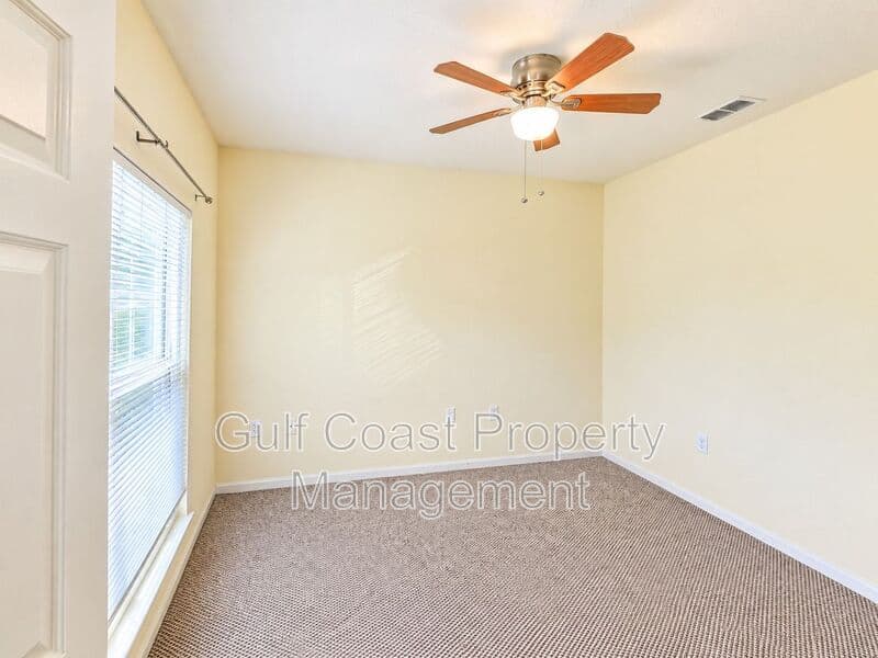 Bradenton Condo: 210 3rd Street West