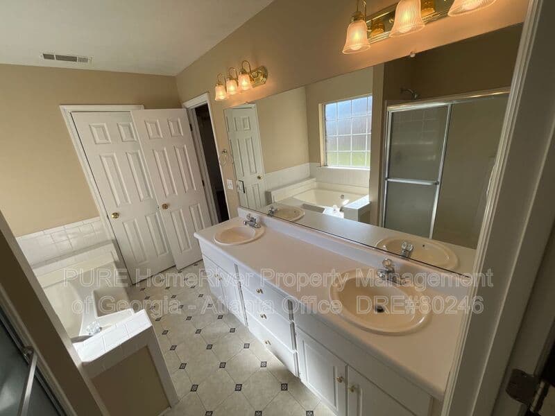 Hephzibah House: 2045 Storey Mill Estate Dr