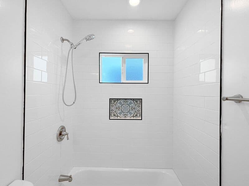 San Diego House: 4368 Swift Ave