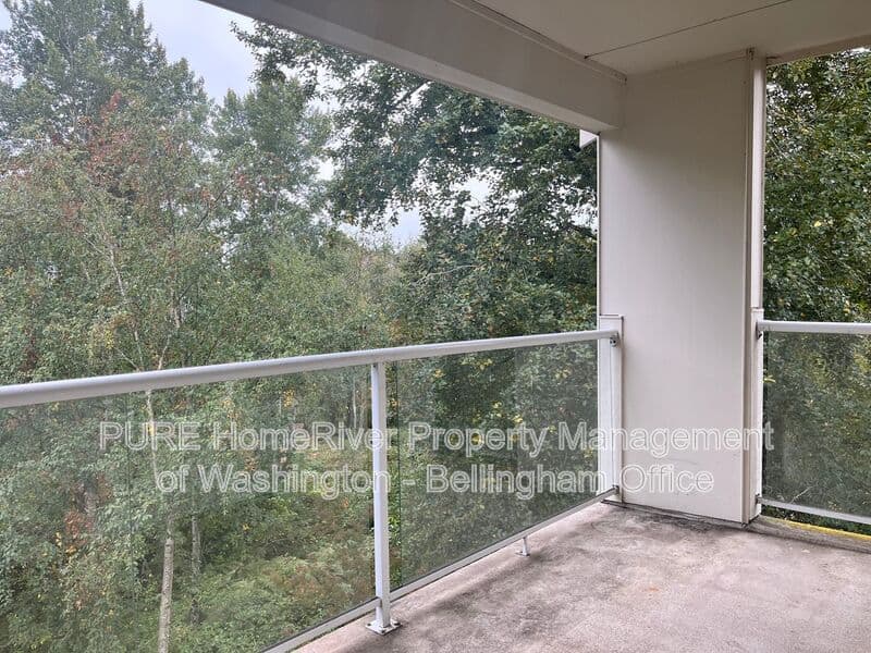 Bellingham House: 4370 Tull Road