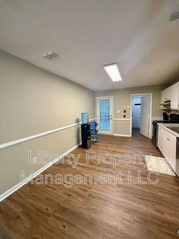 Fayetteville Condo: 917 Odom Dr