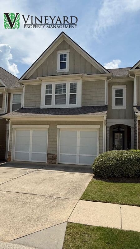 Kennesaw Townhome: 1934 Lake Heights Circle NW