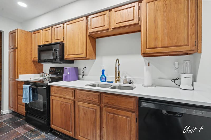 Lawrence Condo: 2901 University Drive - A