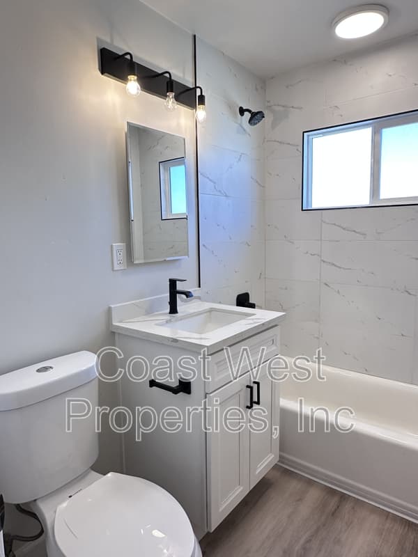 San Diego Condo: 4802 Orchard Avenue - 15