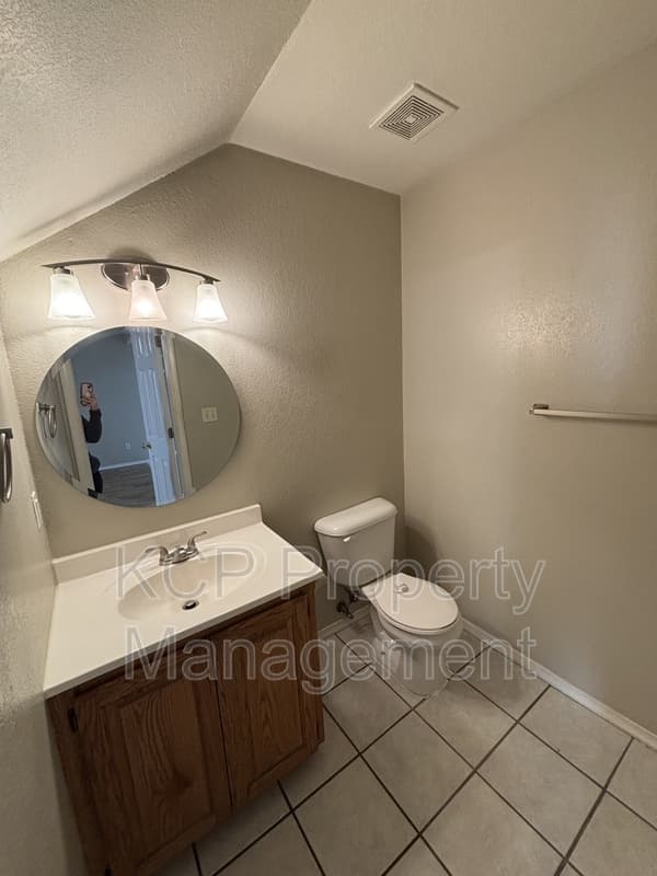 Greenwood Condo: 1125 Farley Circle - D