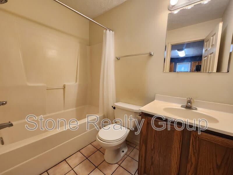 Terre Haute Condo: 4864 Pine Ridge Court