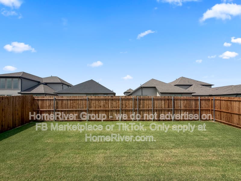 Mckinney House: 412 Dorothy Dr