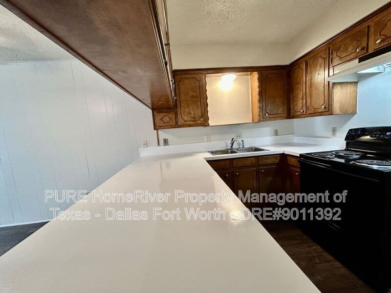 Arlington Condo: 409 Cousins Lane A