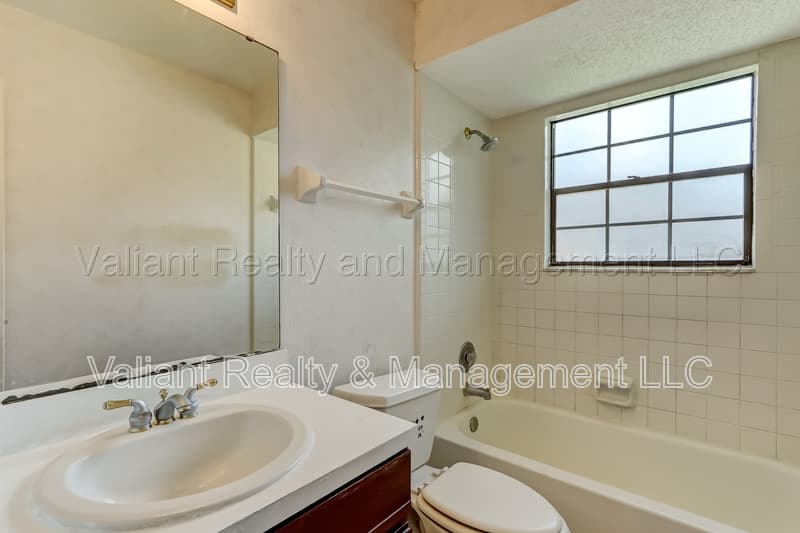 Jacksonville House: 3476 Raymur Villa Drive