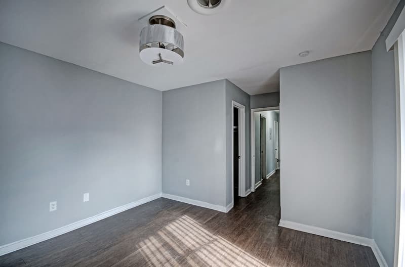 Jackson Condo: 225 W McDowell  - E2