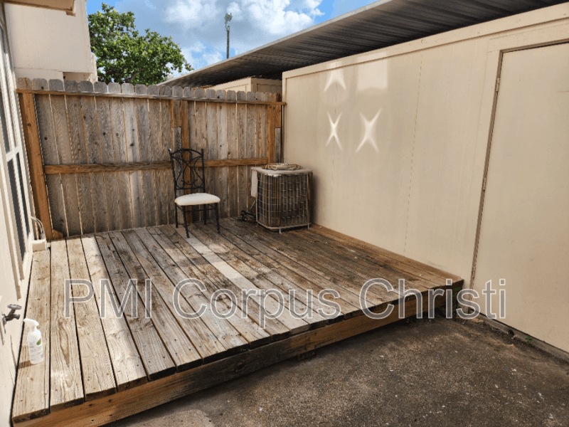 Corpus Christi Condo: 6702 Everhart Rd