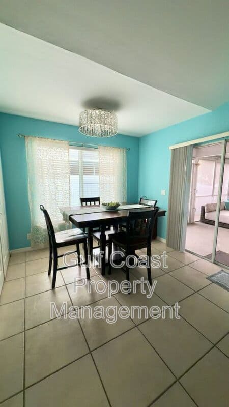 Bonita Springs House: 11652 PAWLEY AVE