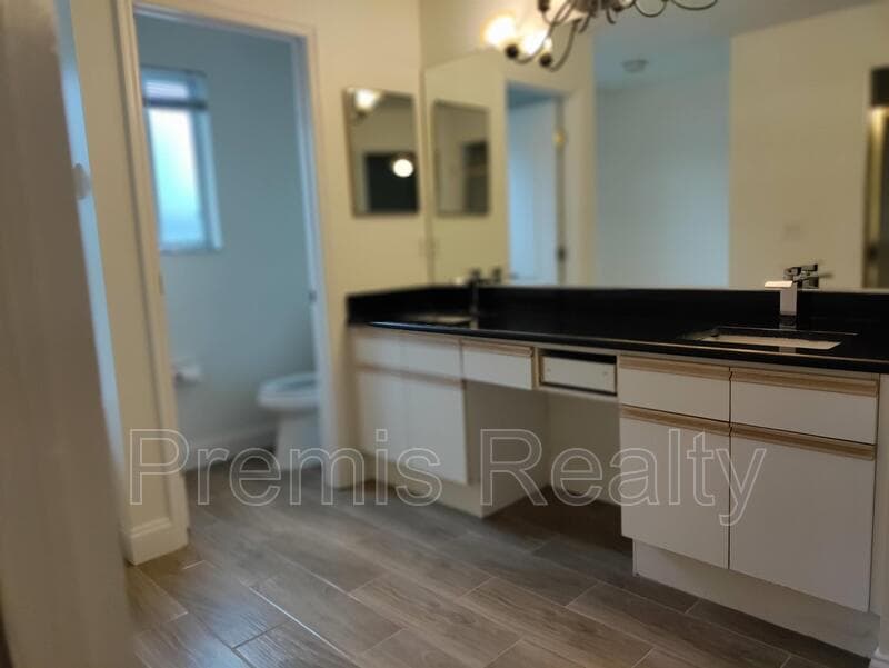 Largo Condo: 6980 Ulmerton Rd - 7D - 1